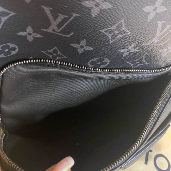 ‼️NOT for SALE‼️Louis Vuitton Discovery PM backpack 🌸 beautiful w/ receipt - Picture 9 of 16